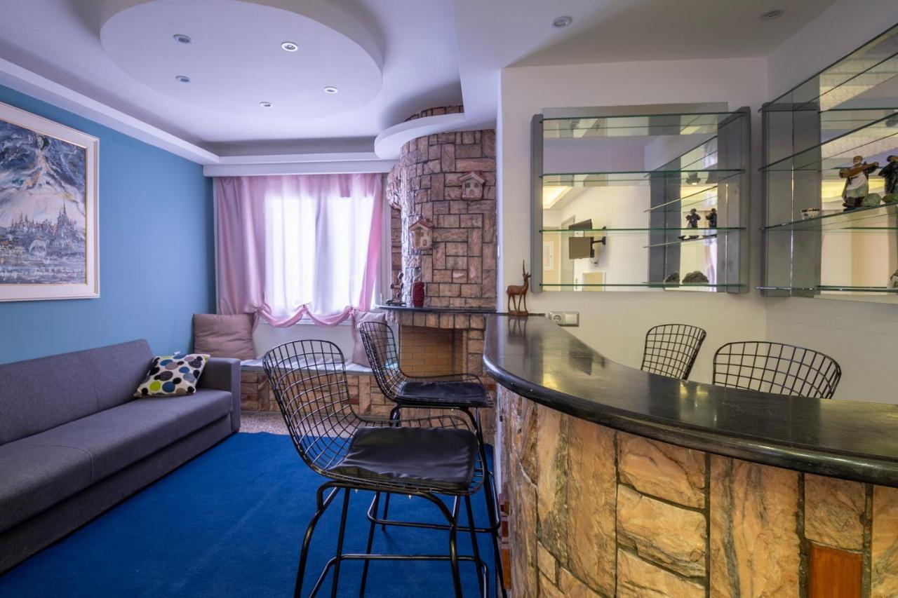 Ririka Athens Homes Экстерьер фото