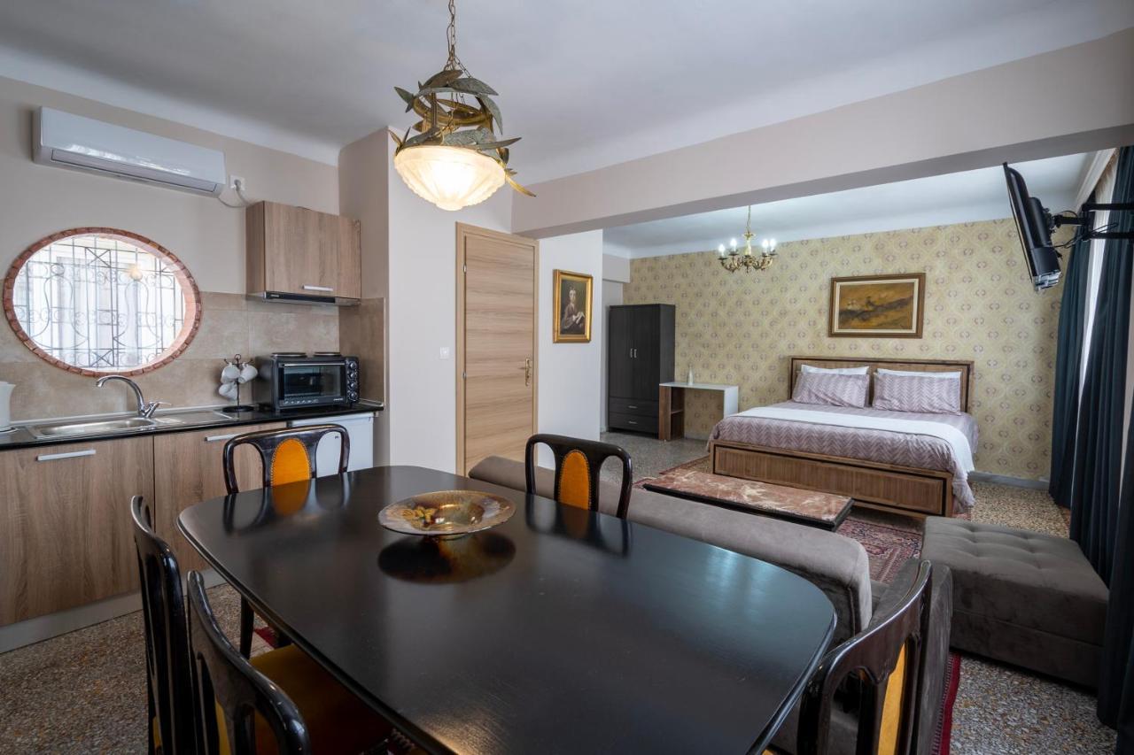 Ririka Athens Homes Экстерьер фото