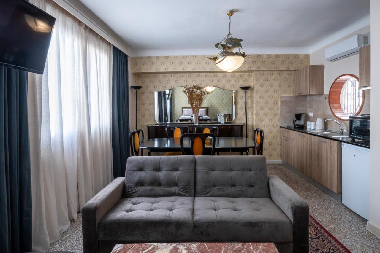 Ririka Athens Homes Экстерьер фото