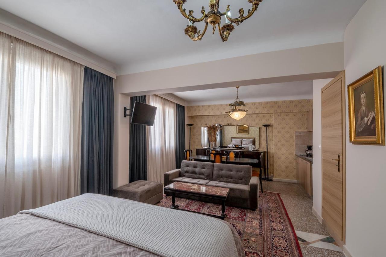 Ririka Athens Homes Экстерьер фото