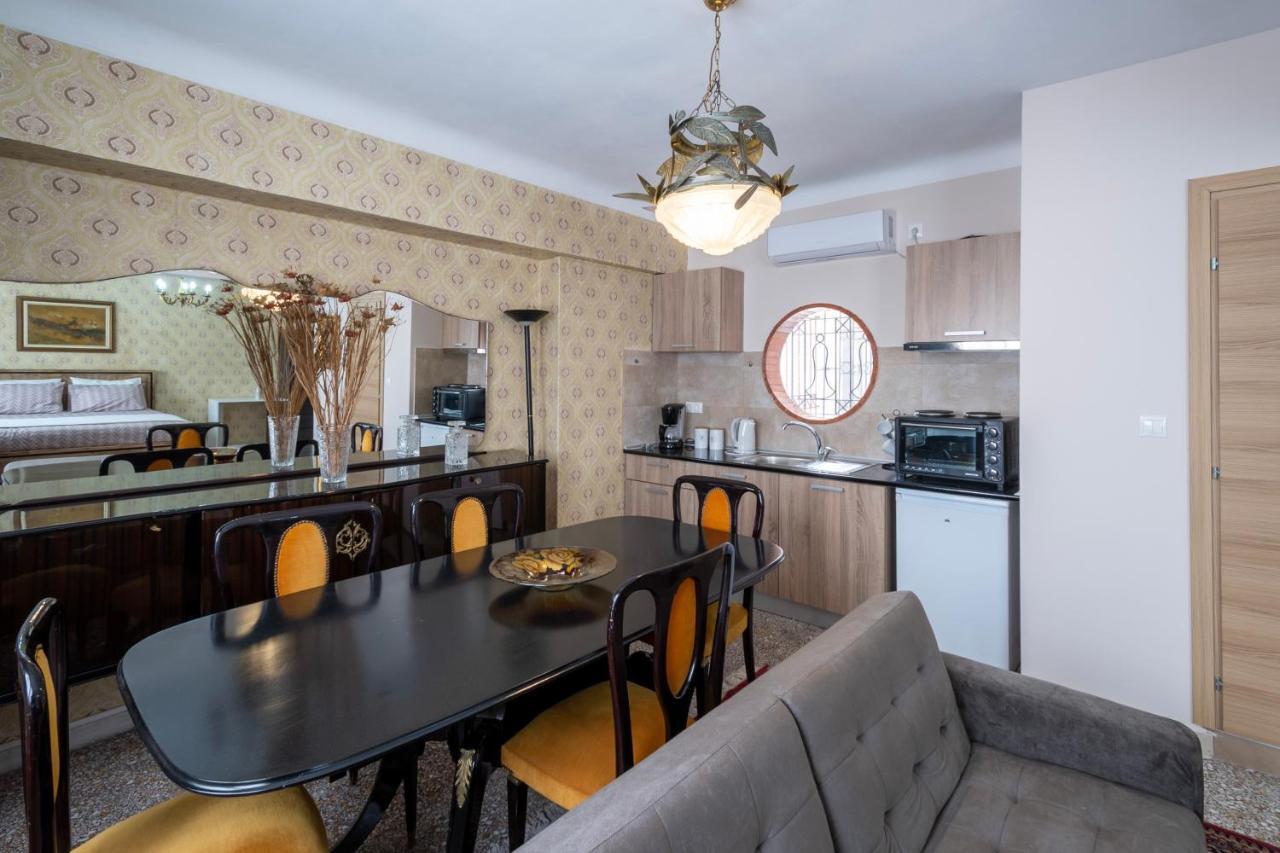Ririka Athens Homes Экстерьер фото